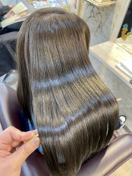 ヘアーエポック(hair epoque) 20代30代大人可愛い小顔髪質改善シンデレラTR/艶アッシュグレー