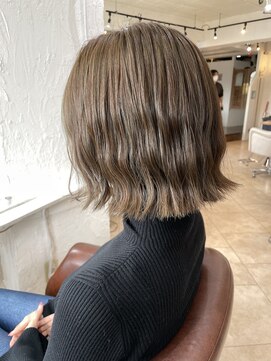 ロストシティ 横浜(LOST CITY) パッツンボブ