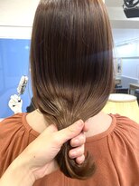 インビテーション(invitation) 艶カラー・艶ベージュ・イルミナカラー