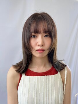 サラ 新宮店(SARA) 顔周りレイヤーオリーブベージュ