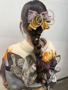 ロフト プロデュースドバイウシワカマル(loft produced by ushiwakamaru) 個性派成人式×編み下ろし