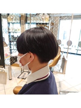 オナー(honor) 20代30代40代小顔ハンサムショート