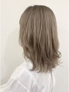 グッドフェローズ ミナミホリエ(GoodFellas minamihorie) ホワイティハイトーン!