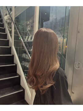 シェリ ヘアデザイン(CHERIE hair design) 福岡 ブリーチ ベージュ グレージュ ダブルカラー ハイライト