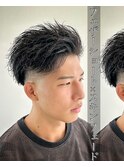 フェザーショート×スキンフェード