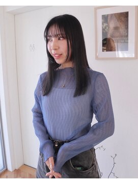 ヒュッゲ(hygge) 黒髪ストレート