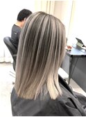 バレイヤージュグラデーションカラーハイライトカラーグレージュ