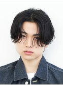 センターパートスパイラルパーマツーブロック刈り上げメンズヘア
