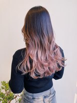 アヴァンセ サニー美容室&nbsp;グラデーションカラー/ピンクベージュ/ブリーチカラー