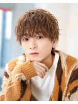 オーシャントーキョー 心斎橋(OCEAN TOKYO WEST)&nbsp;波巻きパーマツイストスパイラルパーマセンターパートウルフ