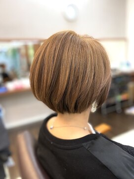 シーズンプラス(SEASON PLUS) 【SEASON PLUS 小林】 ショートボブ