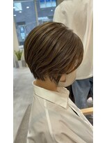 ウルバイオハナ(Ulu by ohana)&nbsp;20代、30代おすすめベージュ系カラーショートボブ