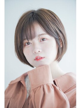 レム 長町店(L.E.M) やわらか質感の丸みショートボブ