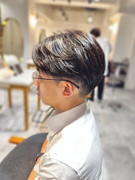 毛流れセンターパート