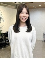 フォト 富山(foto)&nbsp;似合わせカットミディアムレイヤーカットイルミナカラー