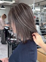 レディアル 大宮(REDEAL ope.) 【ハイライト】ベージュハイライトバレイヤージュ