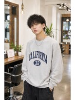 MEN's Baguz MEN'Sカット/ MEN'Sパーマ/ MEN'Sカラー 無造作スパイラルウェーブ韓国風マッシュ