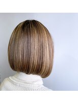 クロノス(CRONOS) ぱつっとボブ/エアタッチ