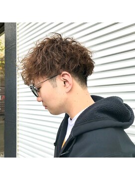 ルシードスタイルアートラッシュ(LUCIDO STYLE ARTRUSH) スパイラルパーマ