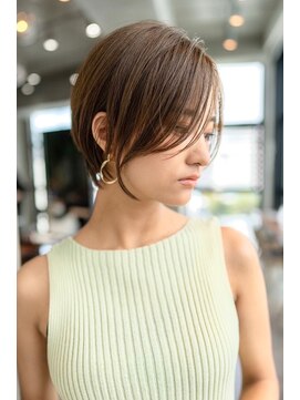 メゾンバイハバナ(maison by HAVANA) 大人かわいいフェザーバングカーキグレージュミディアムウルフ