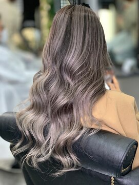エイトヘアー(Ei8htHair) シルバーバレイヤージュ