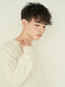 エンタク 新宿三丁目店(enntaku) ケアブリーチ/グラデーションカラー/ペールベージュ[新宿三丁目]