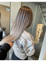 タオ 河原町(Tao) ホワイトベージュ