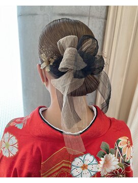 シェリ(Cheri) 成人式・卒業式　タイトシニヨン