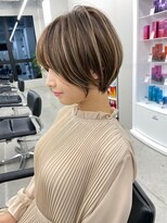 ジルブラン(JIL BLAN)&nbsp;ハイライトバレイヤージュダブルカラーショートカット30代40代