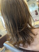 ヘアーエポック(hair epoque)&nbsp;大人可愛いくびレイヤーエモージュシルキーベージュ薄め前髪