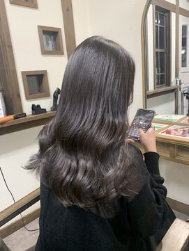 ガルボ ヘアー(garbo hair) オトナ女子 10代 20代 ダークグレージュ 艶カラー 艶髪