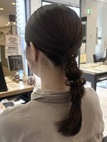 ハーティーモトヤワタ(hearty MOTOYAWATA)&nbsp;上品ゴールドリーフ×ローポニーボールアレンジ