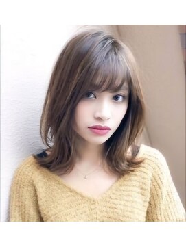 ココラー(COCOlar) 外はねクビレプチウルフカット