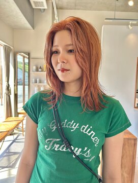 マイン(mine) ブリーチあり〇ちょっぴりピンクなオレンジベージュ