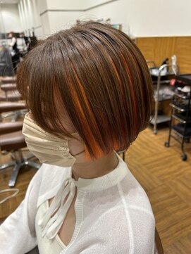 丸みショートボブ