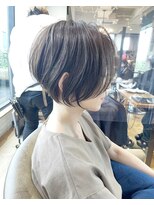 バンプ ギンザ(BUMP GINZA) 30代40代50代絶壁解消白髪ぼかし面長似合う若見えショートヘア伊