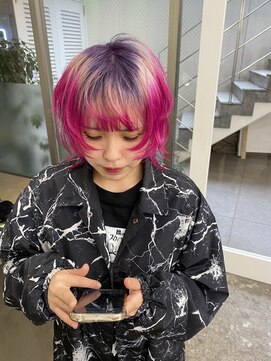 オーン 渋谷(OOn) パープル×ピンクのデザインハイトーンウルフ