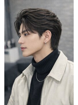 ローグ(ROGUE) 毛流れセンターパート