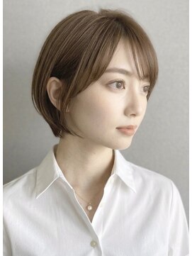 エオン(eon) ボブ【eon】大人女性、白髪、マイナス6歳ヘア