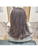 セミロングレイヤー×ナチュラルハイライト