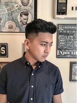 グルーマーズトウキョウ(GROOMER/S TOKYO) ショートバーバースタイル 【神保町 大手町 バーバー 刈り上げ】