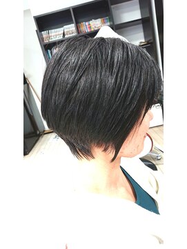 イートンクロップガーデン(Eton Crop Garden) Itou ミセスショートボブ