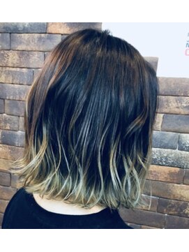 ハイナンバース HIGH NUMBERS ☆切りっぱなしボブ/グレージュテイルカラー☆