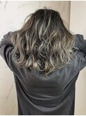 ハイライトバレイヤージュ×ウェーブミディアム