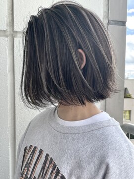 アイヴィ 表参道(IVY) ハイライトカラー ハイライト モテ髪 外ハネボブ