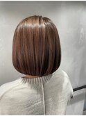 【liko】ナチュラル白髪ぼかしハイライトボブ