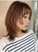 ミディアムウルフレイヤー 顔まわりレイヤー 表参道青山20代30代