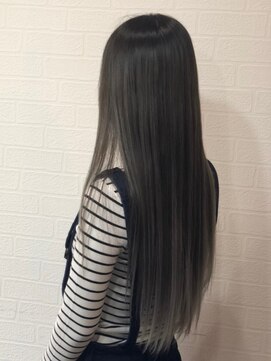 ハサミバイアトリエナガノ 千葉(8sami by atelier nagano) デザインカラー／レイヤーカット/ウエットヘア/オリーブベージュ