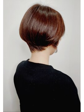 イーストハムアネーロ(EAST HAM anello) 艶髪ブラウン/大人ショート