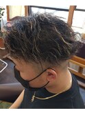 ハイライト×ツイストスパイラルパーマ×ツーブロック